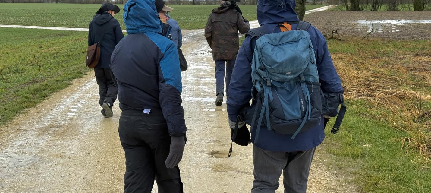 Bei kaltem Wetter auf Exkursion in der Witi